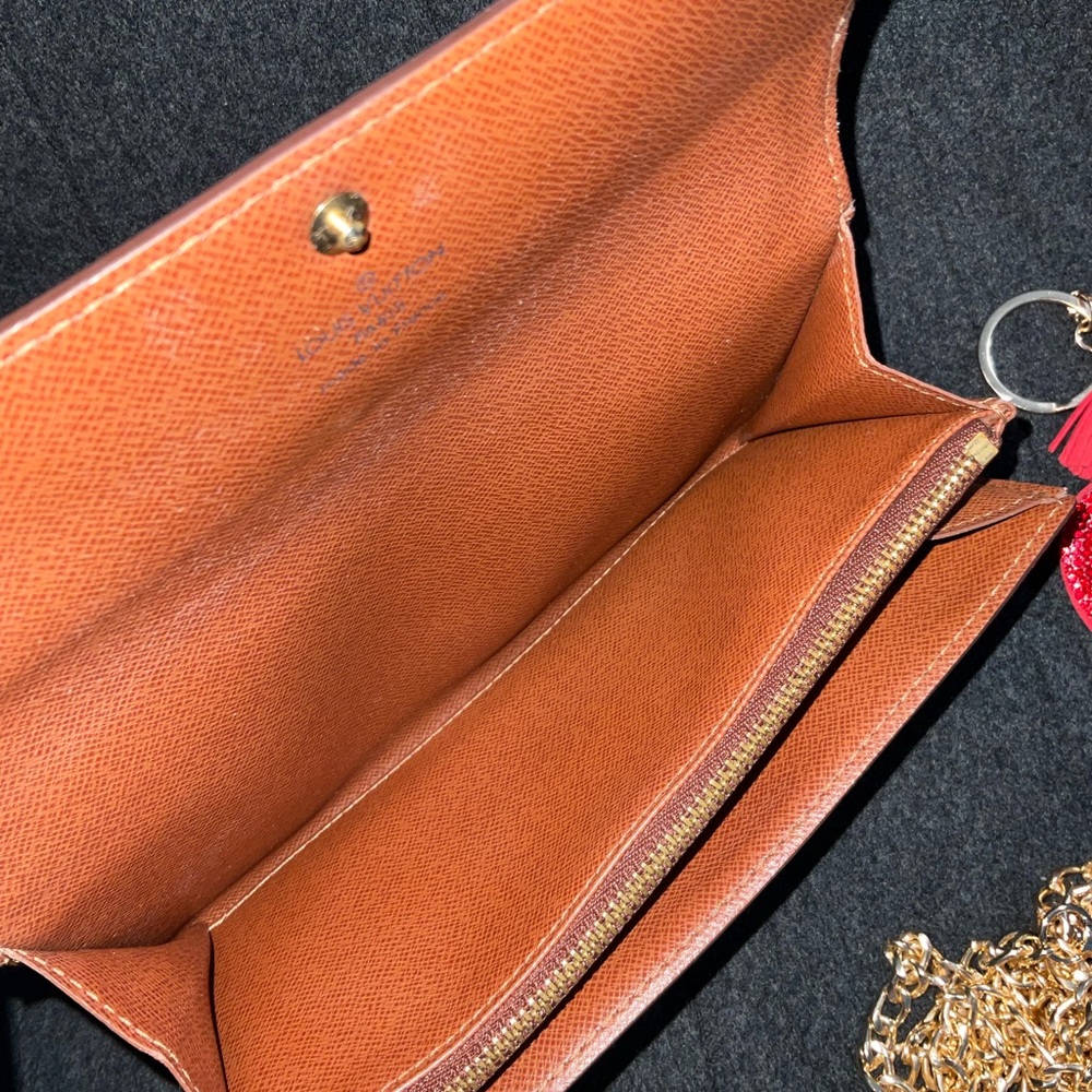 ✅AUTHENTIC LV LONG WALLET + FREE GENERIC CHAIN+CHARM - Picture 9 of 11